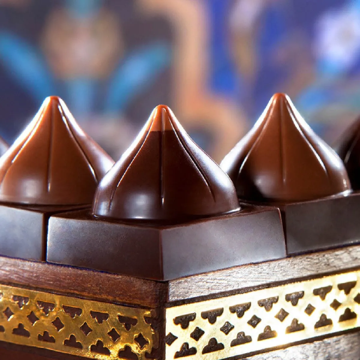 Sale Chocolate World Bonbonvorm Koepel (24x) 26x26x23,5mm**