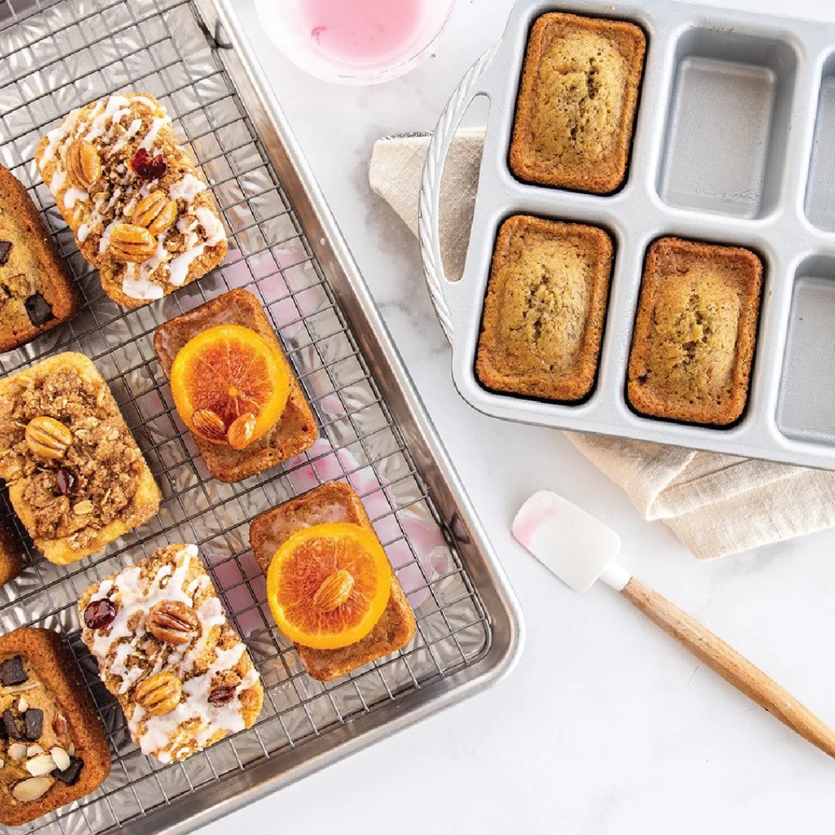 Hot Nordic Ware ProCast Mini Loaf Bakvorm
