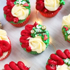 Online Happy Sprinkles Sprinkles Santas Favourite 90g
