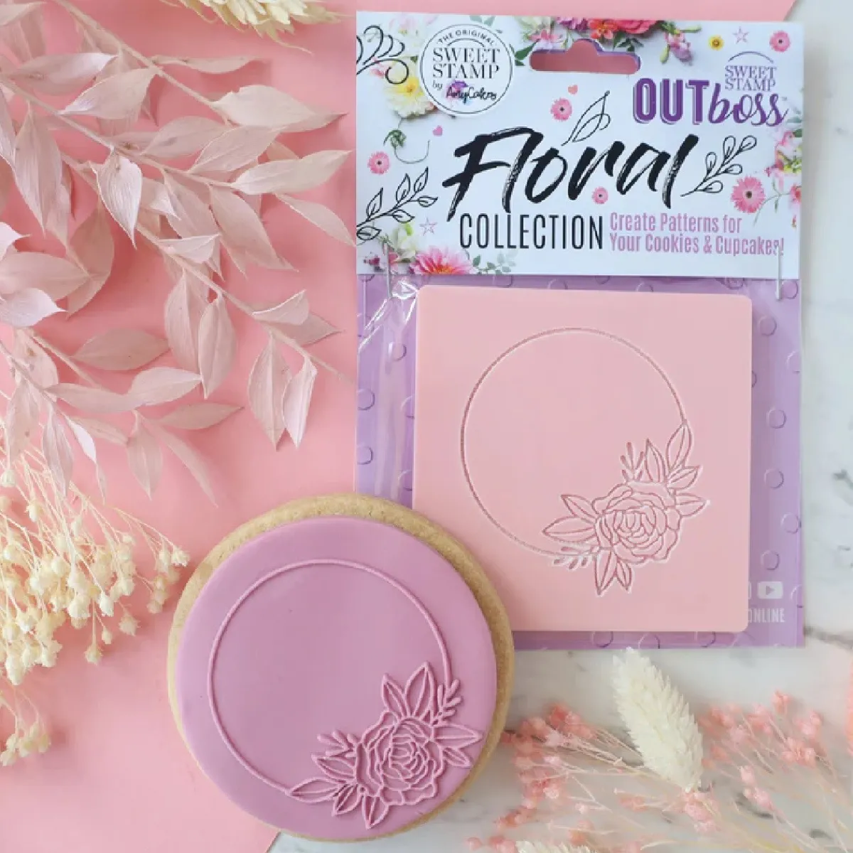 New Sweet Stamp Outboss Circle Floral Frame